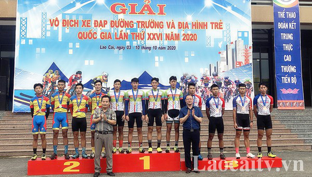 THÀNH TÍCH CỦA ĐỘI TUYỂN XE ĐẠP NAM DƯỢC DOMESCO ĐỒNG THÁP TẠI GIẢI ĐUA TRẺ TOÀN QUỐC – XỨNG DANH SEN HỒNG